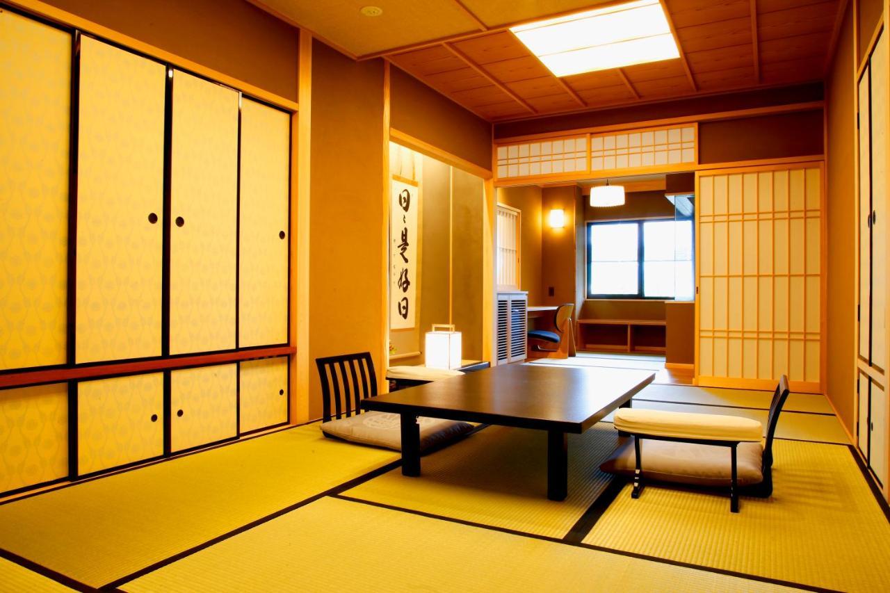 Kyoto Arashiyama Onsen Ryokan Togetsutei Екстериор снимка
