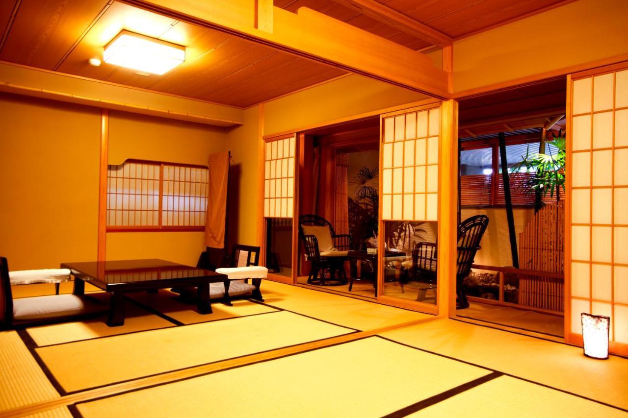 Kyoto Arashiyama Onsen Ryokan Togetsutei Екстериор снимка