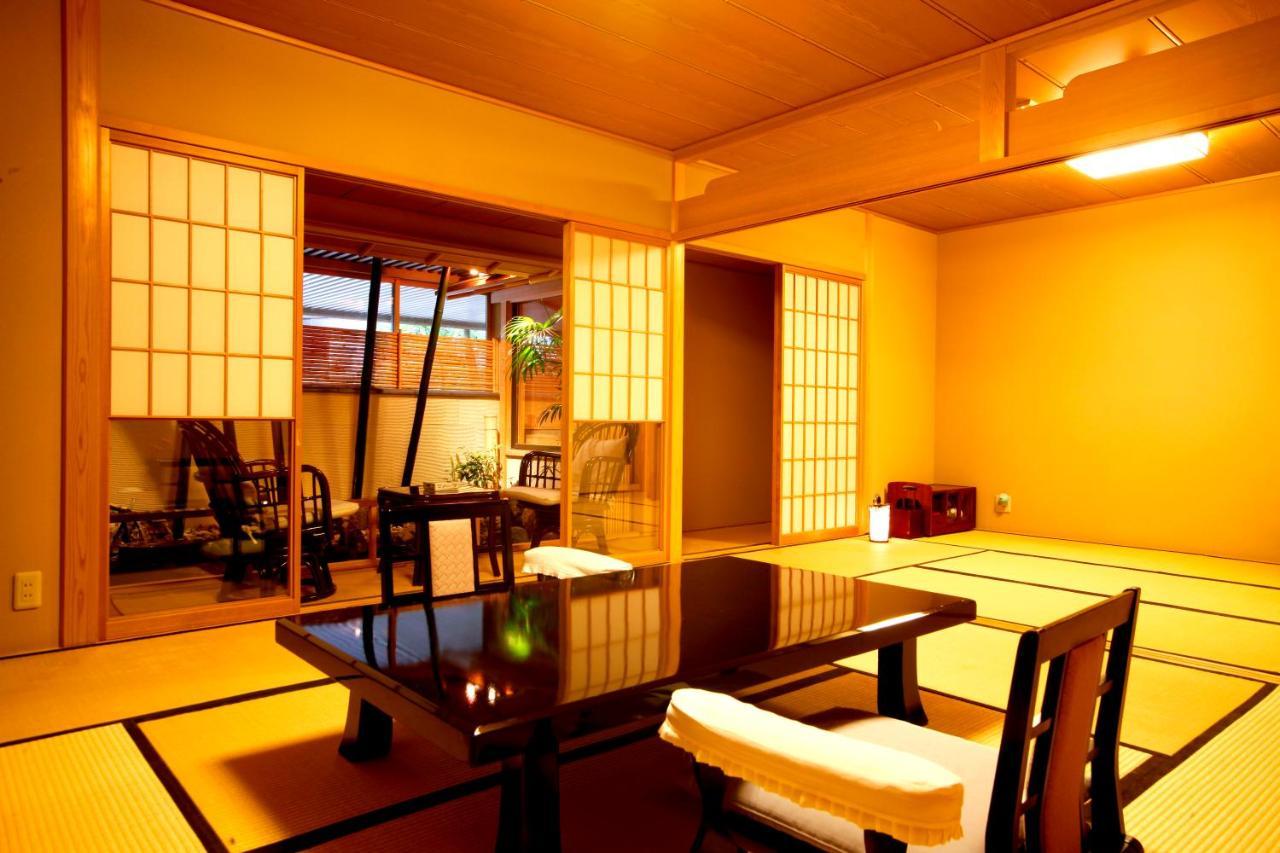 Kyoto Arashiyama Onsen Ryokan Togetsutei Екстериор снимка