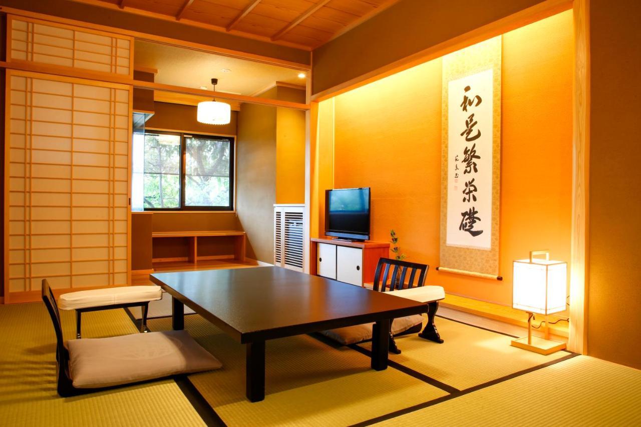 Kyoto Arashiyama Onsen Ryokan Togetsutei Екстериор снимка