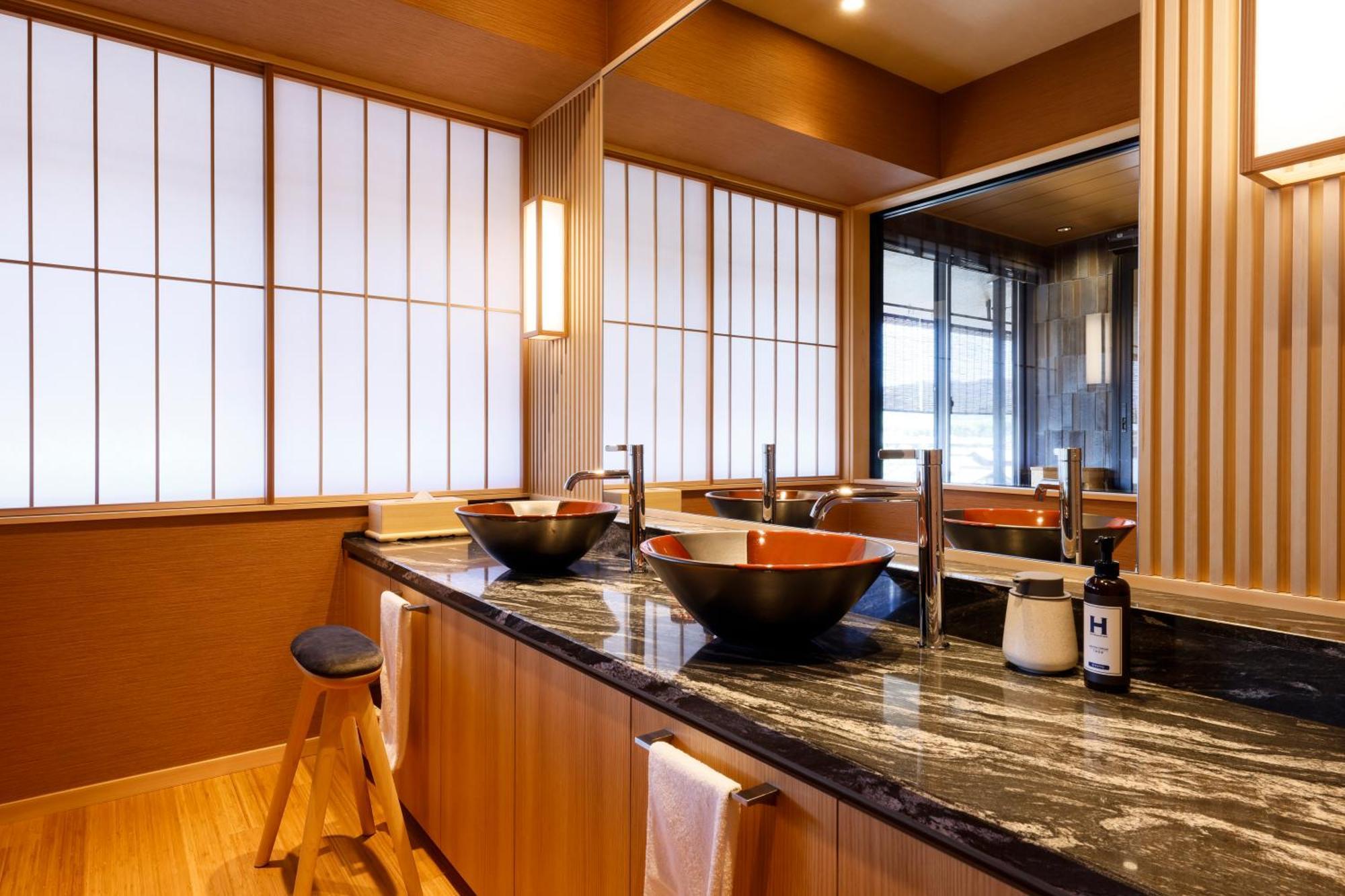 Kyoto Arashiyama Onsen Ryokan Togetsutei Екстериор снимка